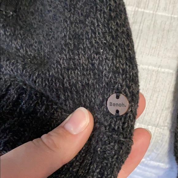 Bench zip up - Picture 3 of 4